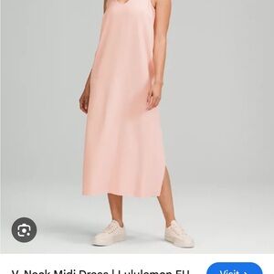 Lululemon Athletica Soft Pink V-Neck Midi Dress size 6